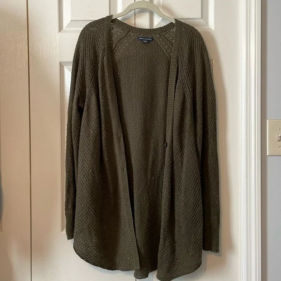 American Eagle Cardigan - Picture 2 of 3